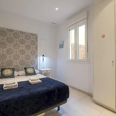 アパートホテル Sunny,private Terrace,wheelchair Access 4*