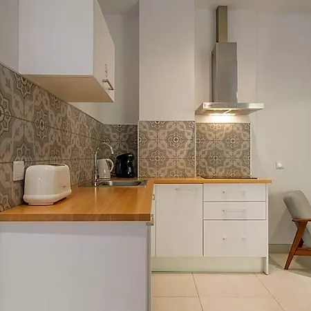 Chic & Comfortable Apartment, Private Terrace 4* Valencie