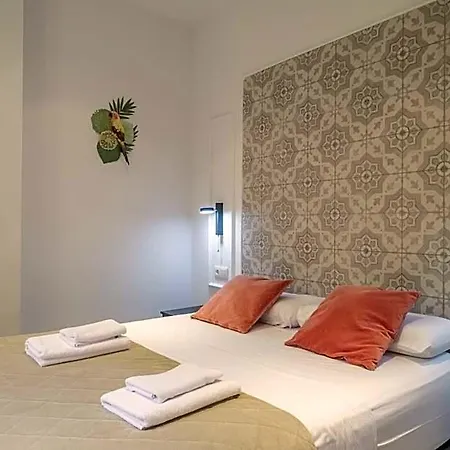 Chic & Comfortable Apartment, Private Terrace Valencie