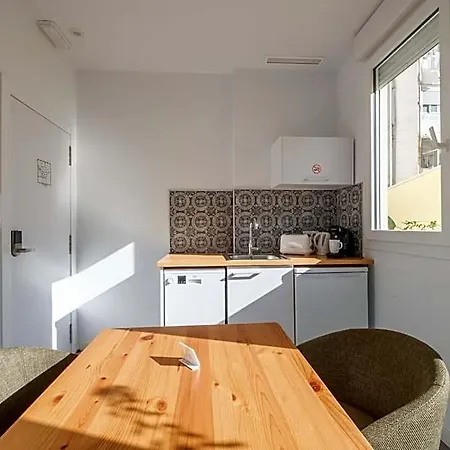 Marvellous With A Large Private Terrace Aparthotel