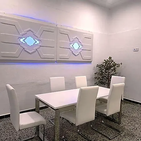 Capsule Valência