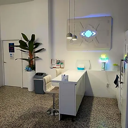 Capsule Hotel Cápsula