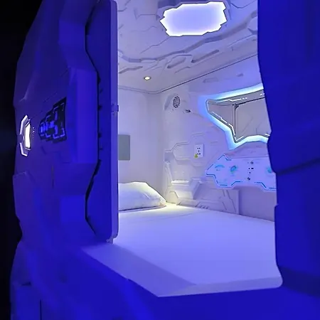 Capsule Valência