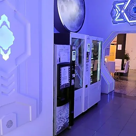 Capsule Hotel Cápsula
