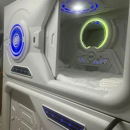 Kapselhotel Limin Capsules Valencia