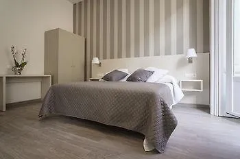 San Lorenzo Boutique Plaza 3*
