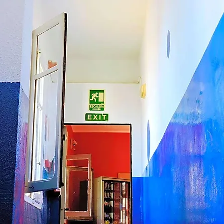 Feetup Backpackers بيت شباب فالنسيا