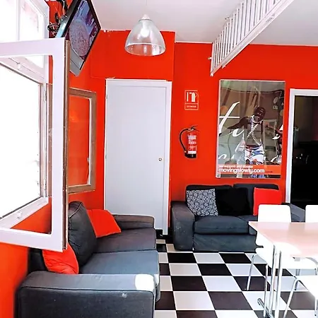 بيت شباب Feetup Backpackers فالنسيا