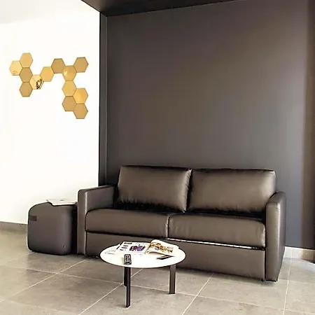 Soho Aparthotel