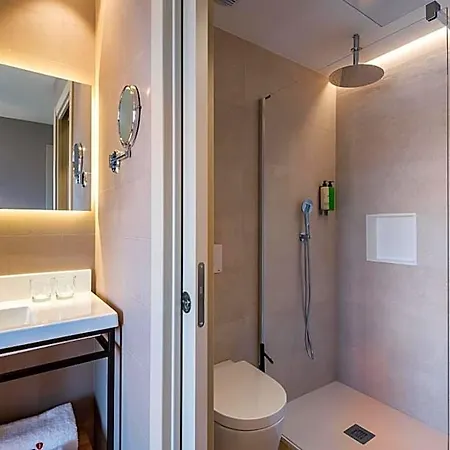 Core Apartahotel