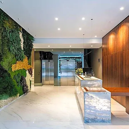 Apartahotel Core 4*