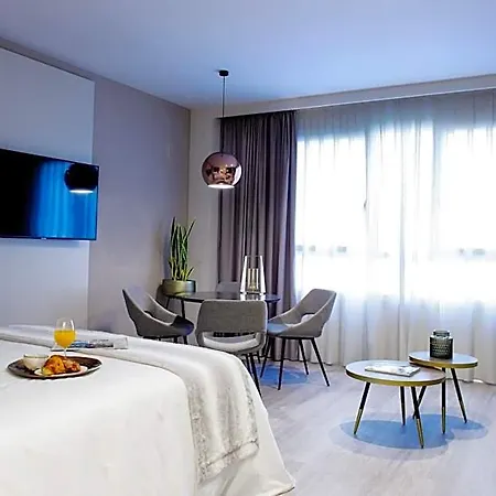 Voghe Premium Flats شقة فندقية 4*