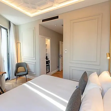 Hotel L&h Gran Via 4*