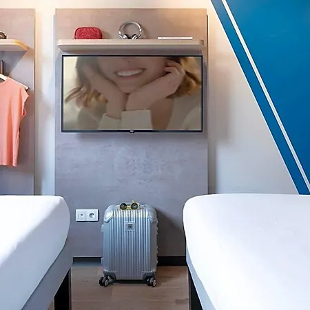 Ibis Budget Centro Puerto Отель Валенсия