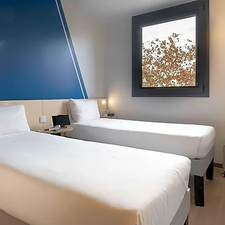 Отель Ibis Budget Centro Puerto *