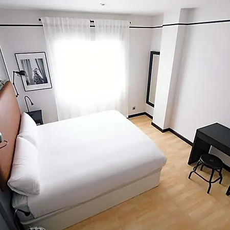 Bed & Breakfast The Little Corner 4*