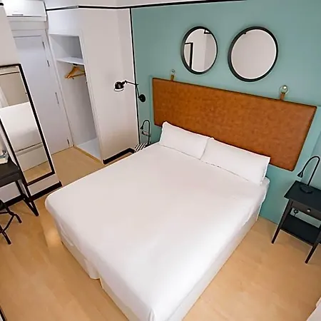 The Little Corner Bed & Breakfast Valencia