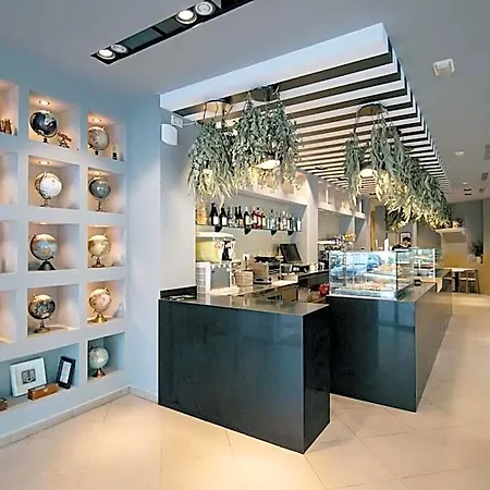 فندق مبيت وإفطار The Little Corner 4*