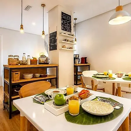 Bed & Breakfast Garden 4*