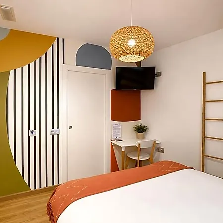 Garden Bed & Breakfast 4*