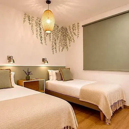 Bed & Breakfast Garden 4*