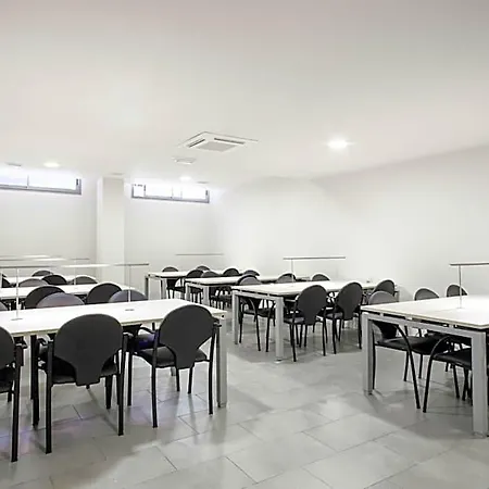 بيت شباب Residencia Universitaria Resa La Concepcion فالنسيا