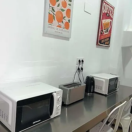 & Arts אכסניה ולנסיה