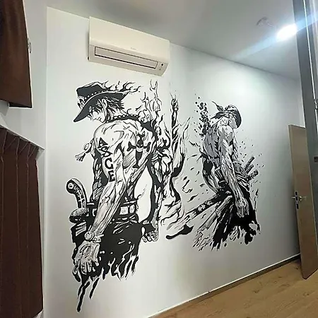 & Arts ולנסיה