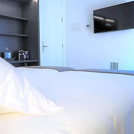 Plaza View Отель 3*