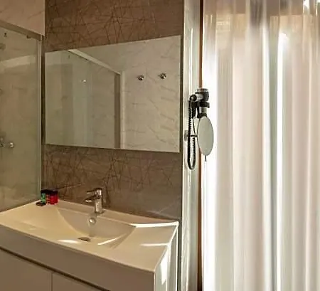 Отель Sh Palace (adults Only) 3*