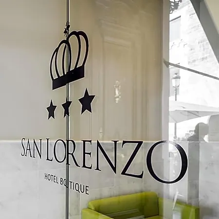 Отель San Lorenzo Boutique Plaza