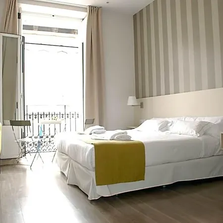 San Lorenzo Boutique Plaza Отель 3*
