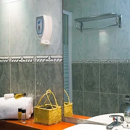 Singularstays Botanico29 דירה