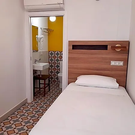 Hotel 19-30 Valencia