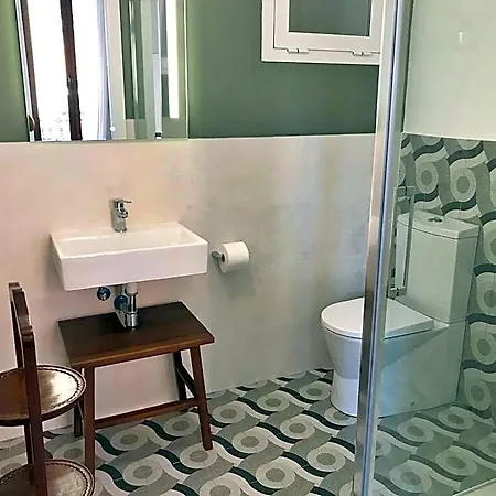 19-30 Hotel Valencia
