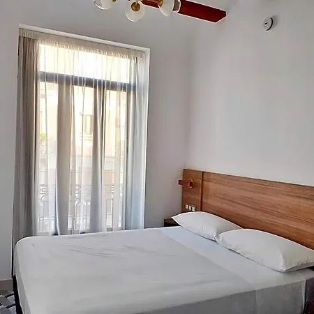 19-30 2* Valencia