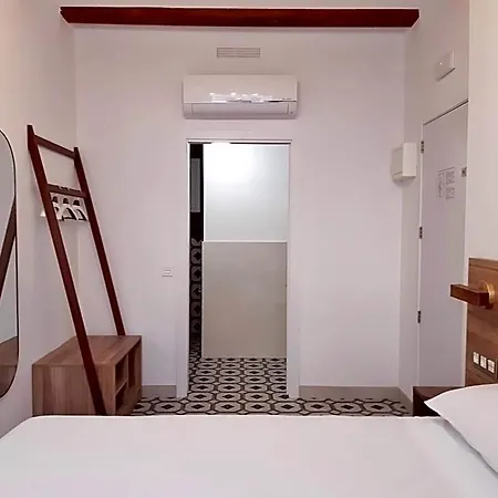 19-30 2* Valencia