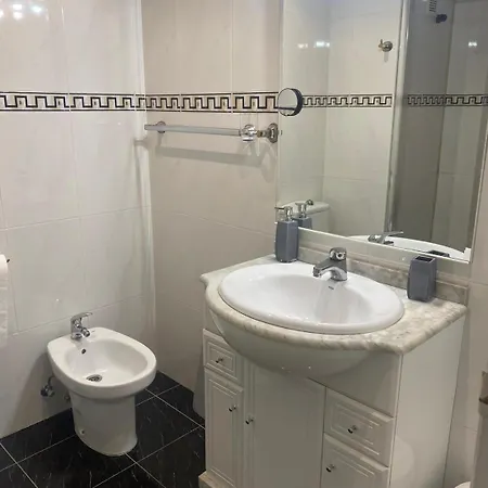 Homestay Near The Cabanyal And Universities Valencia