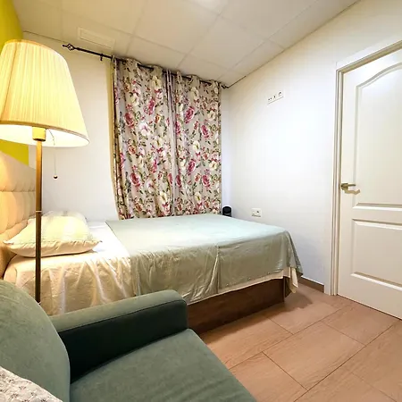 Mirador 2 Del Mercado - Con Bano Privado En El Centro De La Ciudad Vella Проживание в семье