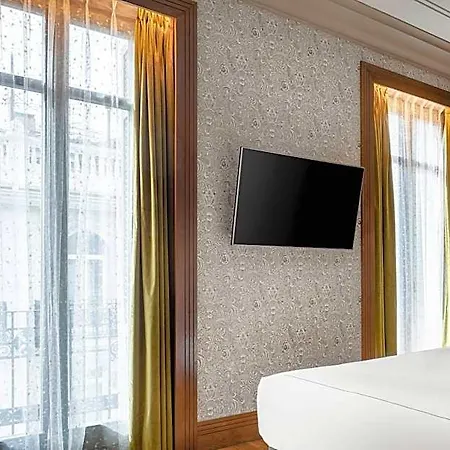 Palacio Santa Clara, Autograph Collection 4*