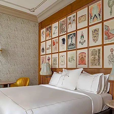 Palacio Santa Clara, Autograph Collection 4*