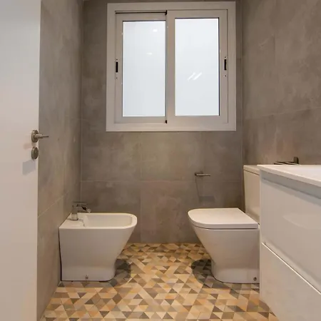 Apartamento Off - Spacest - Calle Del Hospital A Valencia
