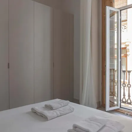 Spacest - Placa Dels Xiquets De Sant Vicent A דירה *
