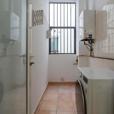 Off - Spacest - Carrer De La Llanterna A *