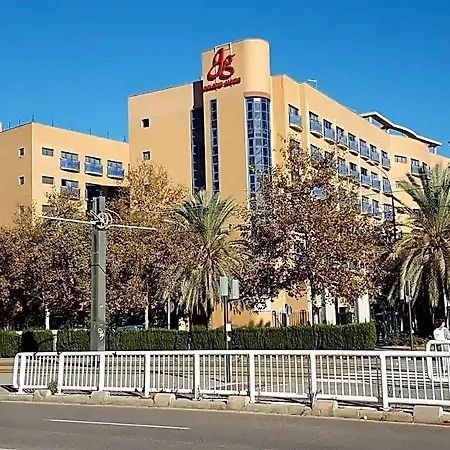 Juvenil Colegio Mayor Galileo Galilei Apartament *