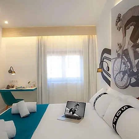 Casual Socarrat By Casual (adults Only) מלון 3*