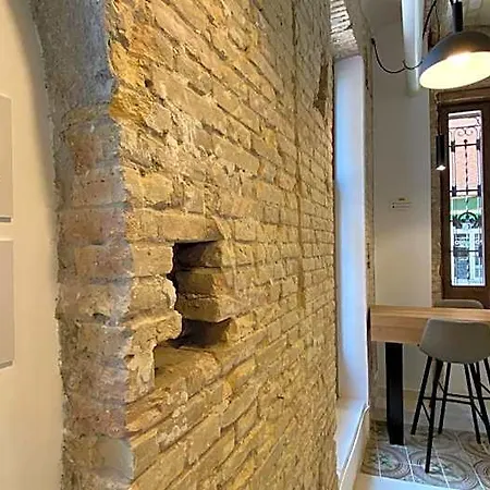 Original Domino House Affittacamere Valenza