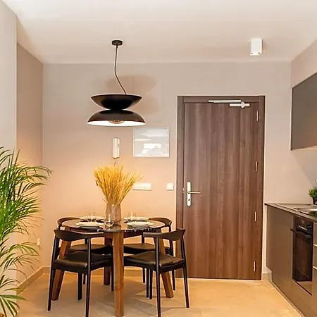 Aparthotel Ramirez Flats 4*