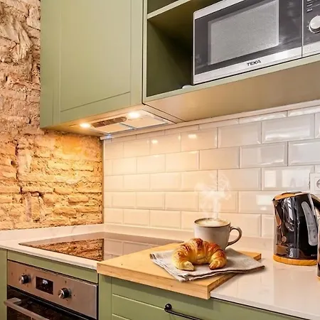 Modern 1 Bedroom In Historic Center • Ground F فالنسيا