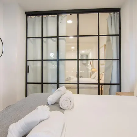 Luxury Jardin De Turia Apartment Valencia